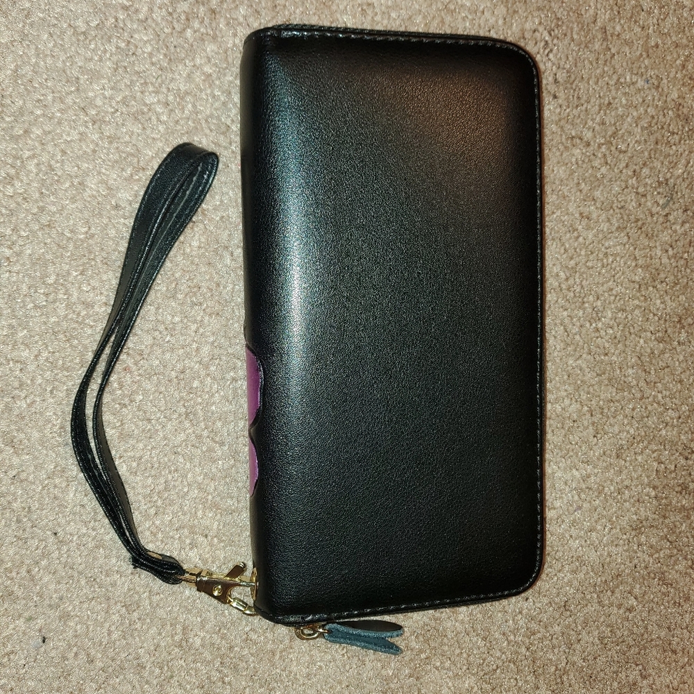 Wristlet - Picture 2 of 4